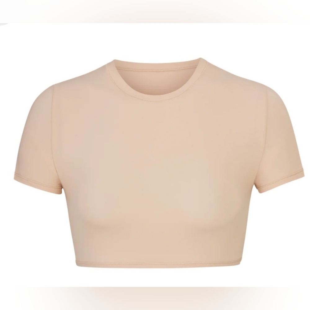 NWOT SKIMS Fits Everybody Super Cropped Tee Mica